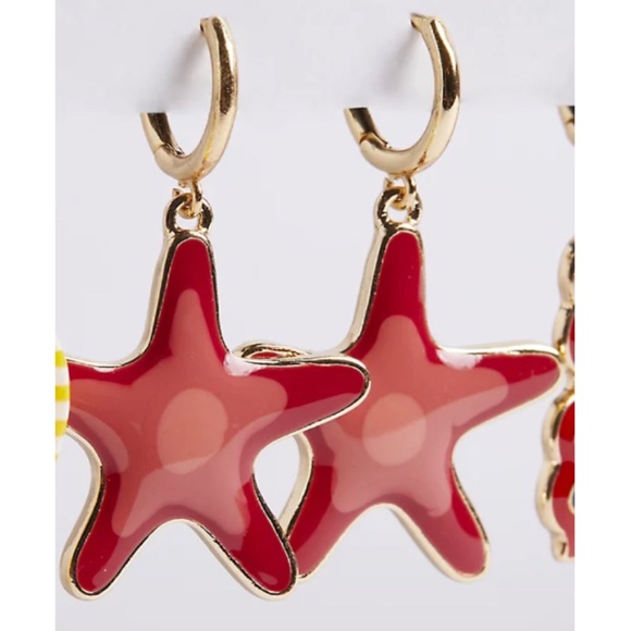 ๐ Gold Tone Beach Mini Hoop Charms Earrings Set of 3 NWT Torrid New! - Picture 3 of 5